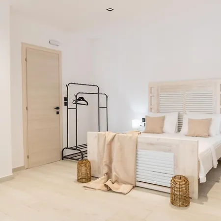 Apartment Homes 1 & 2 - Cozy Urban In The Heart Of Kos-Stadt