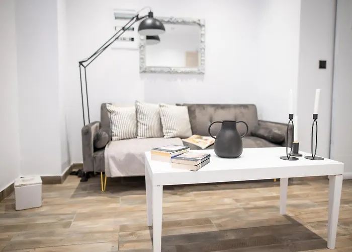 Homes 1 & 2 - Cozy Urban In The Heart Of Apartamento