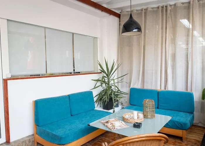 Apartman Homes 1 & 2 - Cozy Urban In The Heart Of *