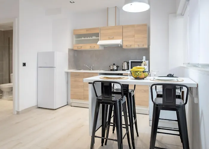 Apartamento Homes 1 & 2 - Cozy Urban In The Heart Of *