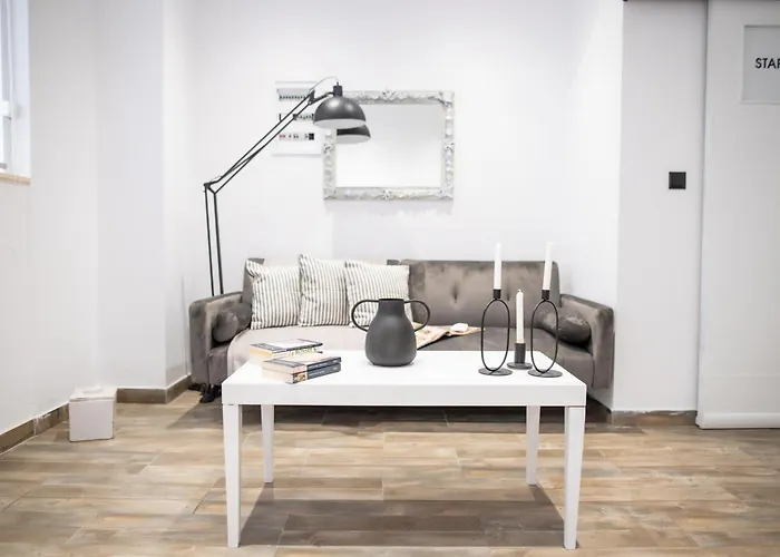 Homes 1 & 2 - Cozy Urban In The Heart Of * העיירה קוס